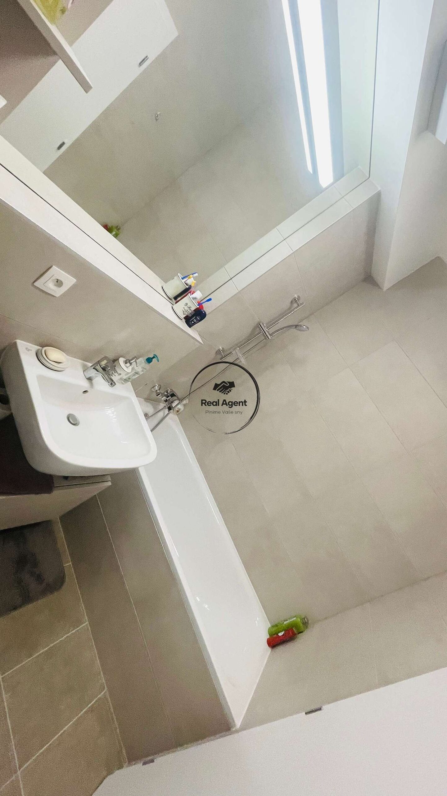 IMG_9160_2_11zon_2_11zon