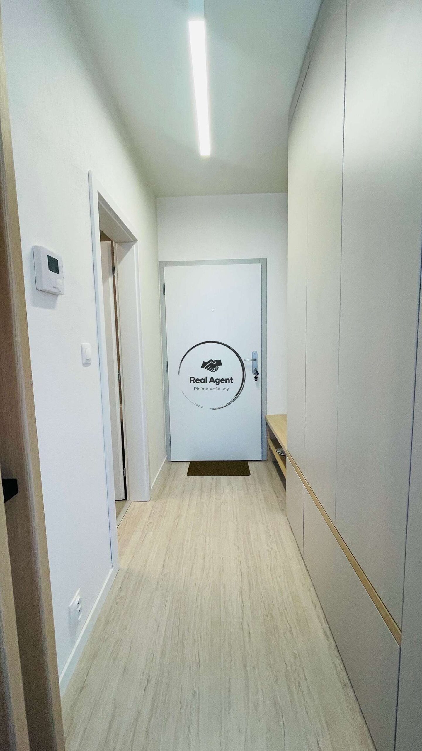 IMG_9195_4_11zon_4_11zon