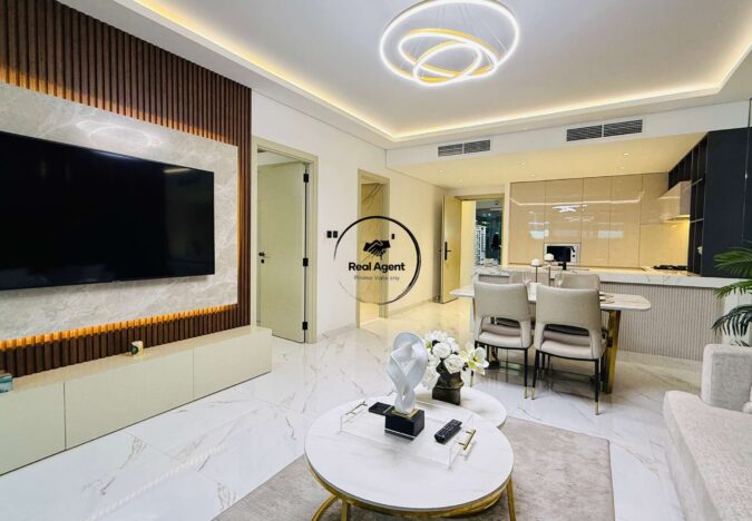 15 CASCADE by Iman x Versace Ceramics 🌟 Architektonický klenot v srdci Motor City, Dubaj